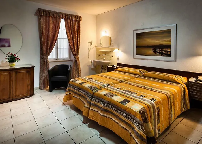 Hotel vicino al College: EasyRooms dell'Angelo