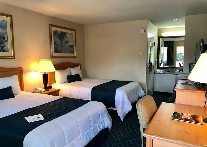 B&B only: Coastside Inn