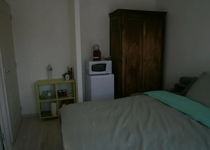  Chez Elisa