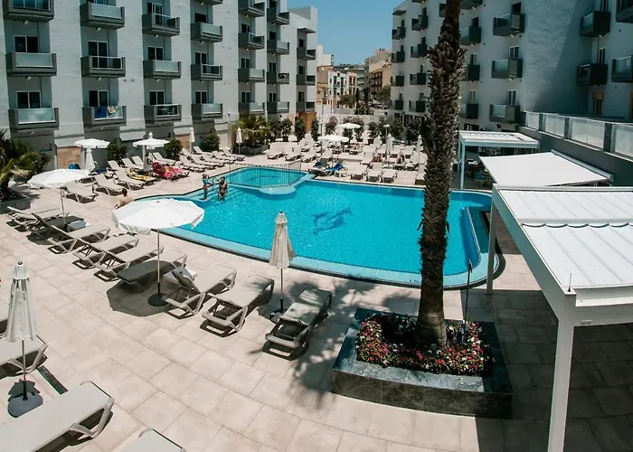 Hotel familiar: Pebbles Resort (Adults Only)